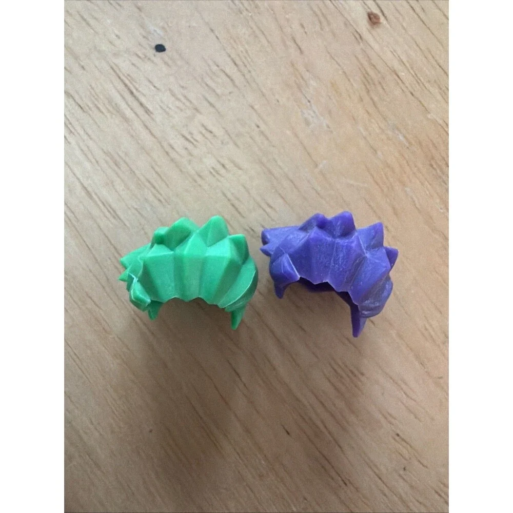 LEGO Minifigure Headgear Hair Angular Swept Back Bright Green And Purple